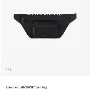 Givenchy essential U bum bag